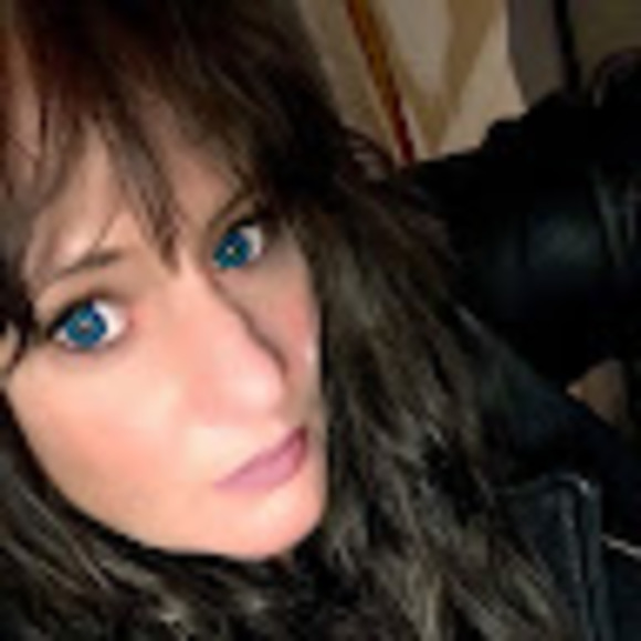 Meet your Posher, Rhianna - Picture 1 of 1